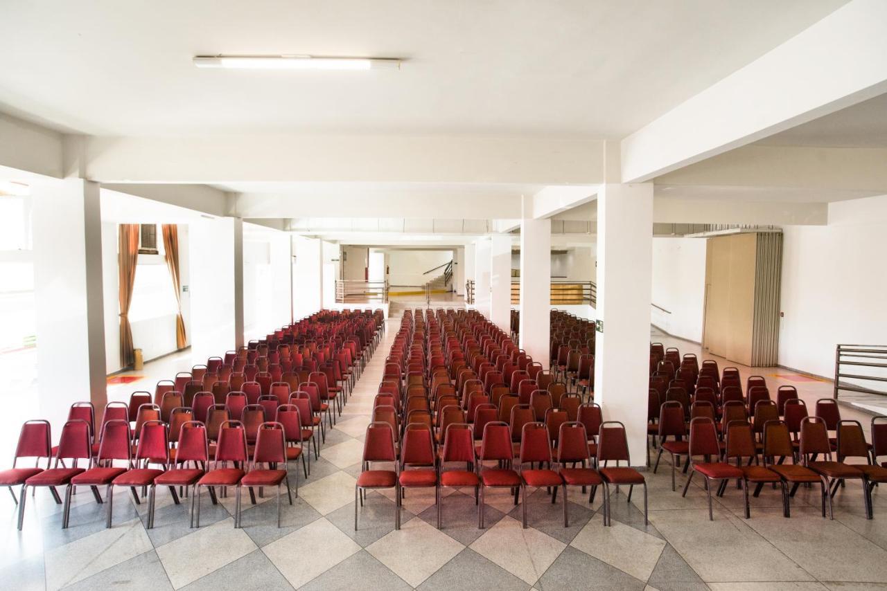ורז'יניה Podium Apart Hotel מראה חיצוני תמונה