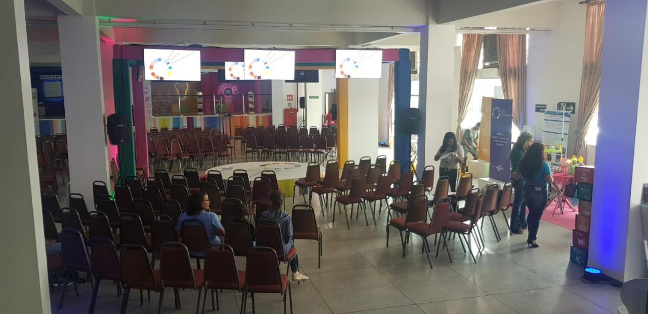 ורז'יניה Podium Apart Hotel מראה חיצוני תמונה