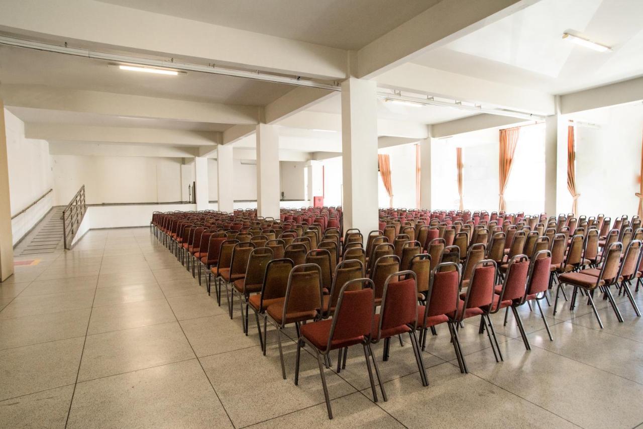 ורז'יניה Podium Apart Hotel מראה חיצוני תמונה